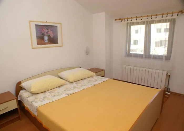 Family Friendly Seaside Povljana, Pag - 230 Апартаменты