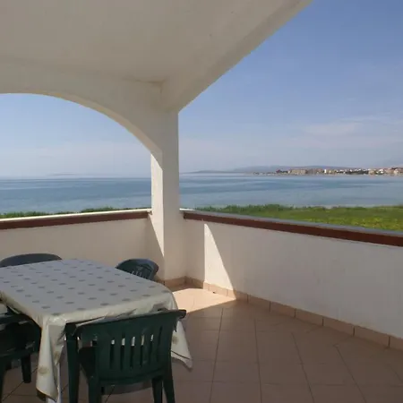 Family Friendly Seaside Povljana, Pag - 230 *