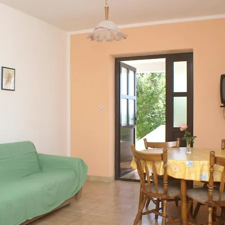 Family Friendly Seaside Povljana, Pag - 230 * 波弗加纳