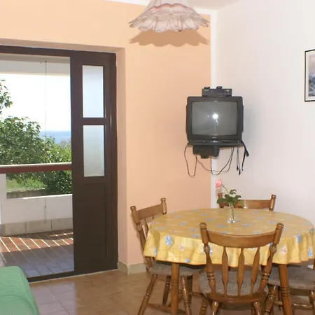 Family Friendly Seaside Povljana, Pag - 230 *