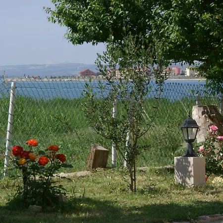 דירה Family Friendly Seaside Povljana, Pag - 230 פובליאנה