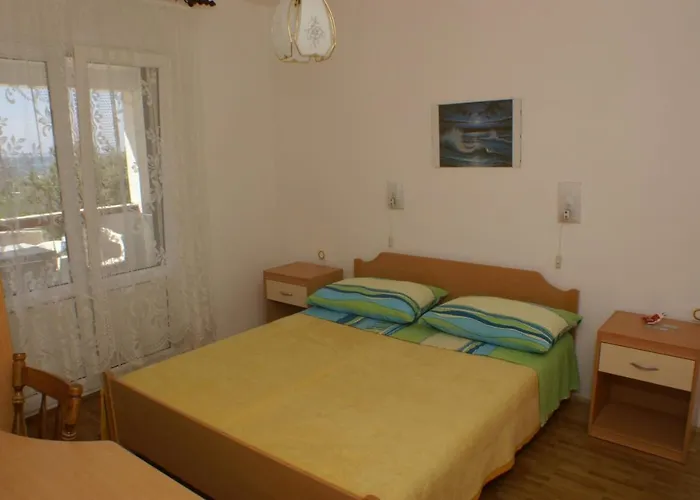 Family Friendly Seaside Povljana, Pag - 230 פובליאנה