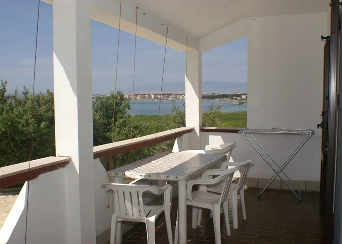 Family Friendly Seaside Povljana, Pag - 230 *