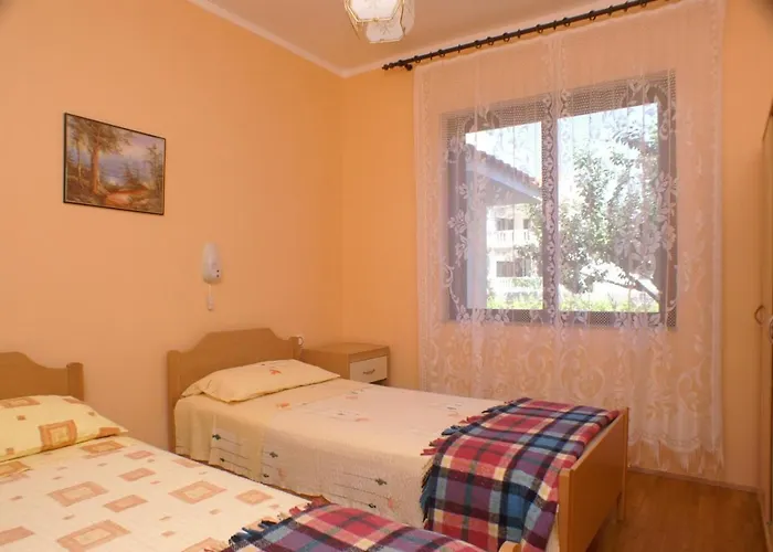 Family Friendly Seaside Povljana, Pag - 230