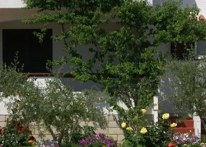 דירה Family Friendly Seaside Povljana, Pag - 230 פובליאנה